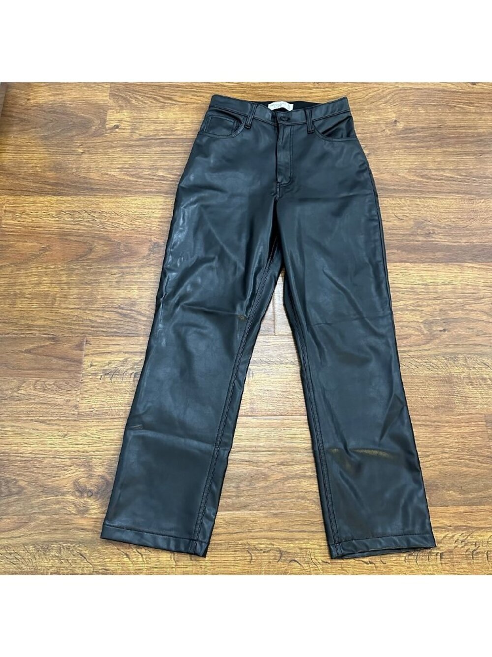 Abercrombie & Fitch Curve Love the 90s Straight Ultra High Rise faux leather